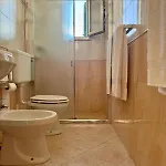 Konukevi La Rondine Uggiano La Chiesa