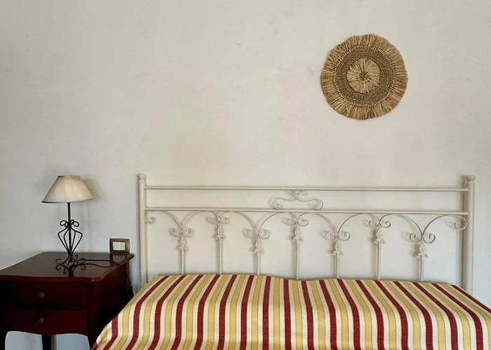 Bed & Breakfast La Rondine 3*