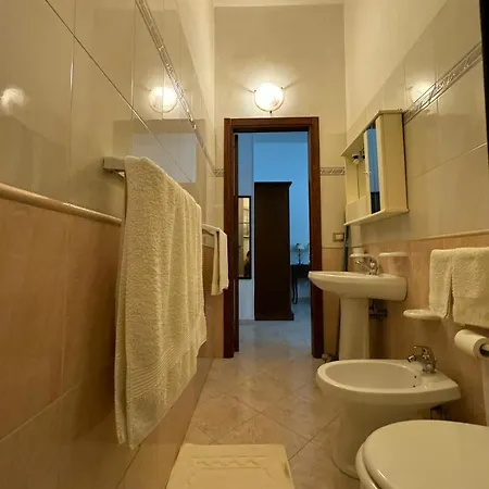 La Rondine Bed & Breakfast *