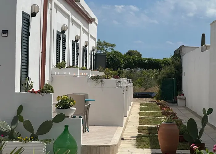 La Rondine 住宿加早餐酒店 3*